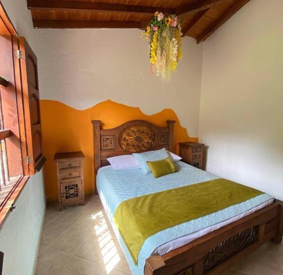 Pension (Hôtel basse catégorie) El Fauno Hostel Campestre