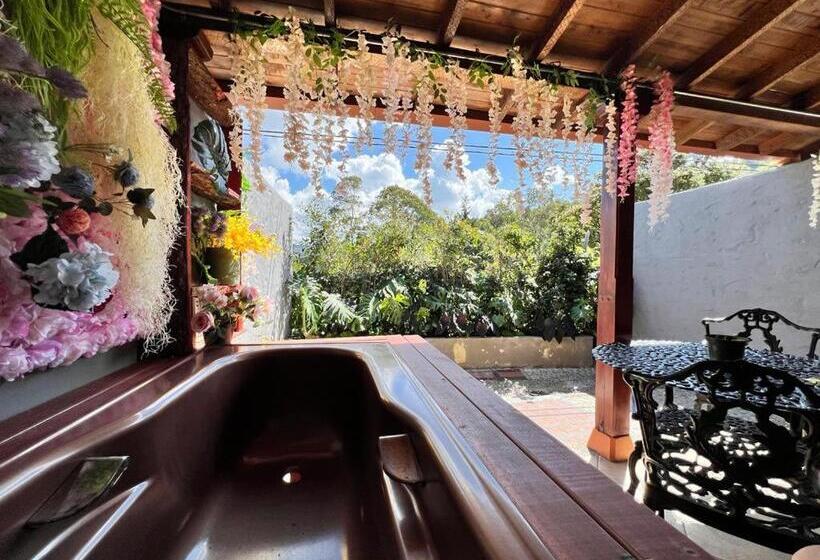 Pension (Hôtel basse catégorie) El Fauno Hostel Campestre