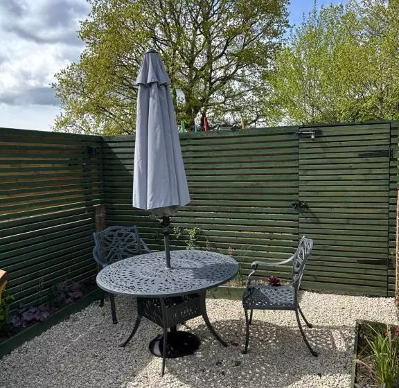 ペンション Jossie S Snug