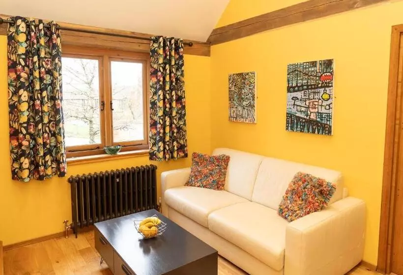 ペンション Jossie S Snug