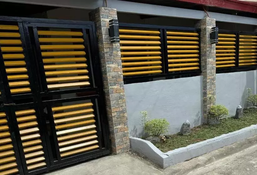 پانسیون Studio Guest Suite Near The New Evrmc Hospital & San Juanico Bridge Tacloban City, Leyte, Philippine
