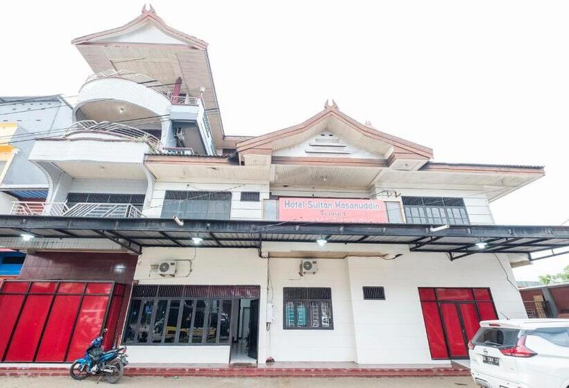 Super Oyo 2703 Hotel Transit 1