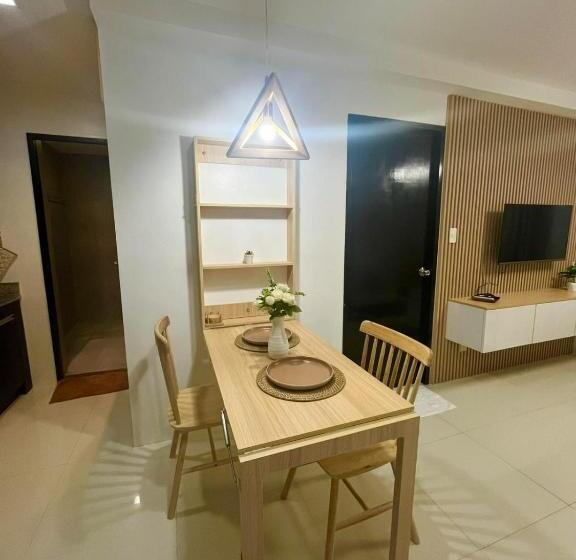 Eclectic Haven At Bamboo Bay Cebu