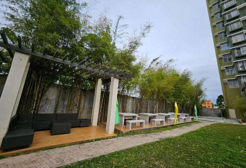 Eclectic Haven At Bamboo Bay Cebu