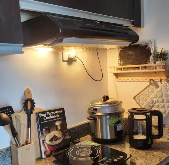 Eclectic Haven At Bamboo Bay Cebu