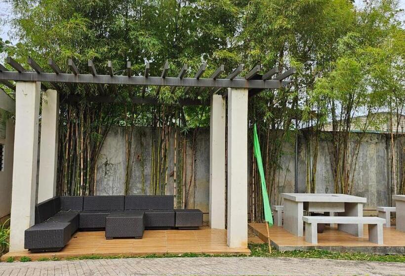 Eclectic Haven At Bamboo Bay Cebu