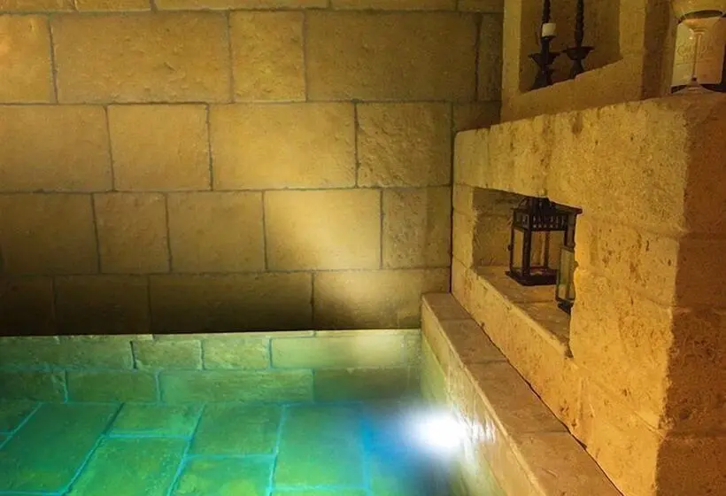 Hotelli Borgo Bevagna Relais