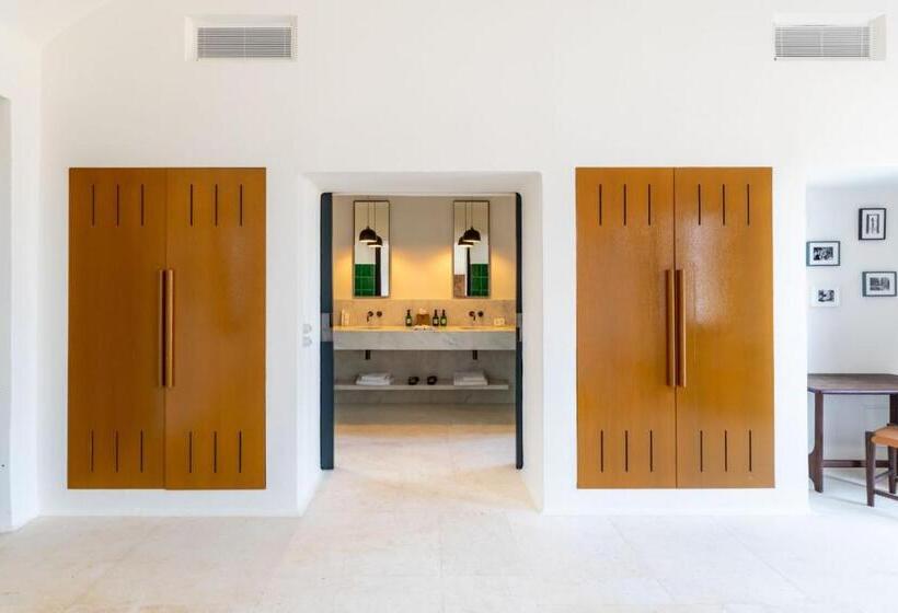 هتل Cap Menorca Relais & Chateaux