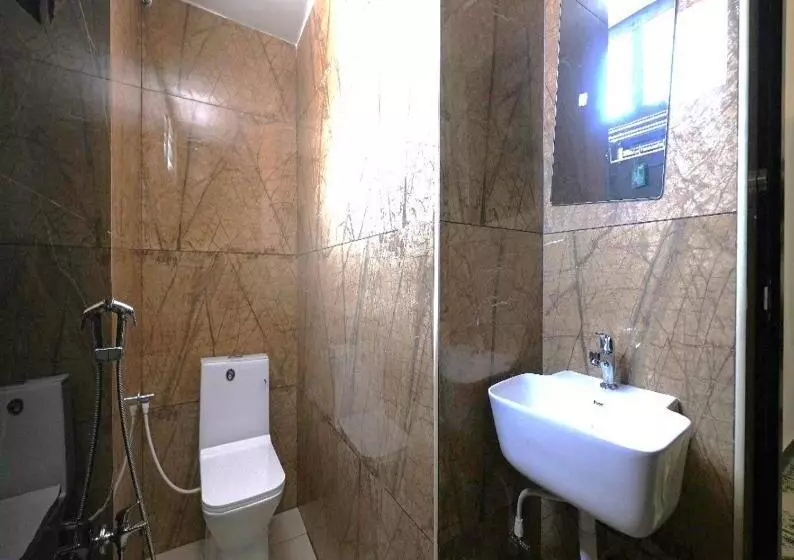 هتل Courtyard Castle Heritage Resort