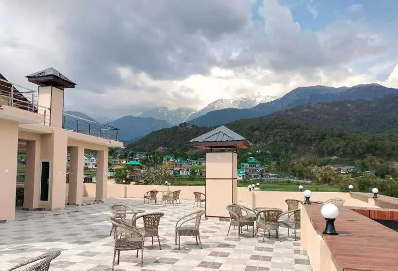 Aotel By Clarks Inn Palampur