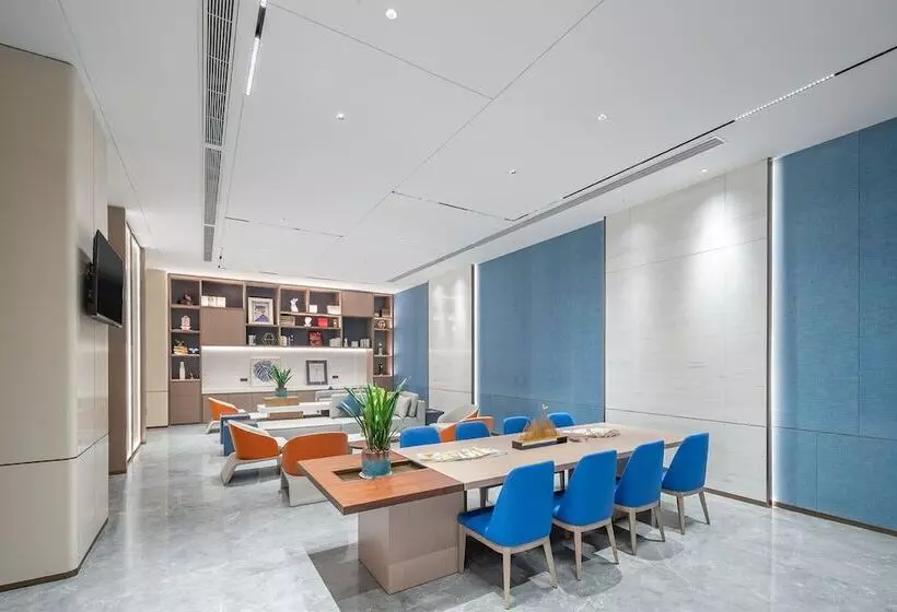 Hotelli Holiday Inn Express Bazhong Center, An Ihg