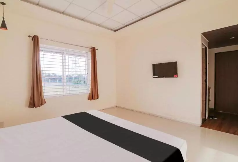 Hotelli Oyo Saubhagya Shri Resort