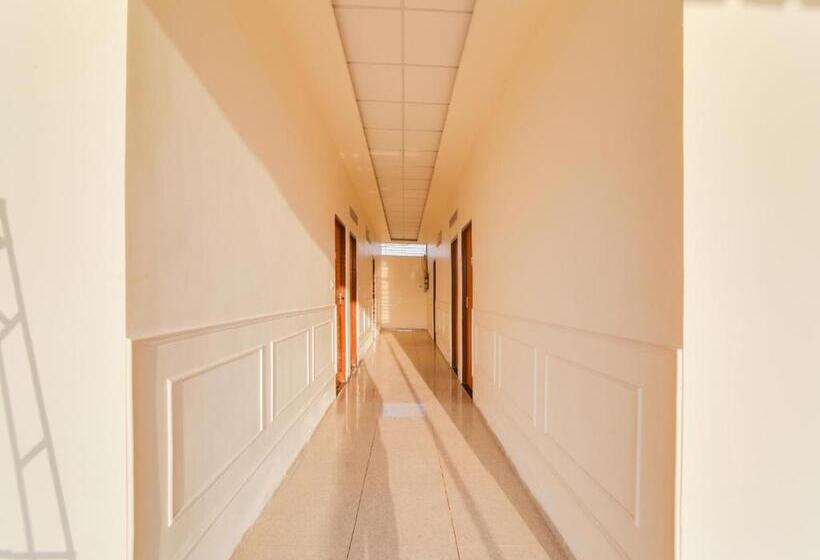 Hotel Oyo Saubhagya Shri Resort