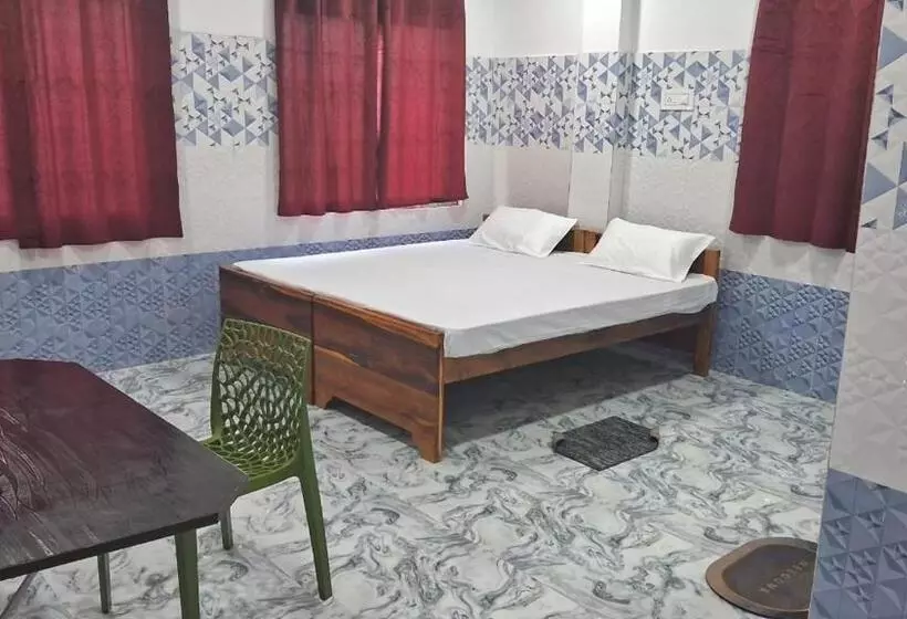 ホテル Ruchi Guest House