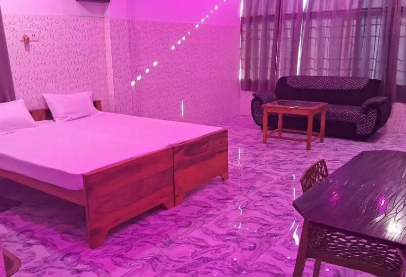 ホテル Ruchi Guest House