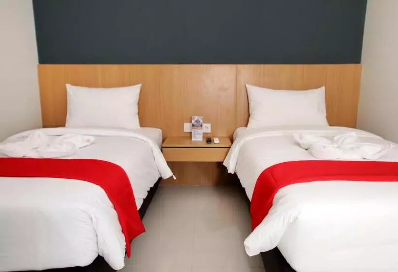 Kiyana Premiere Hotel Batang