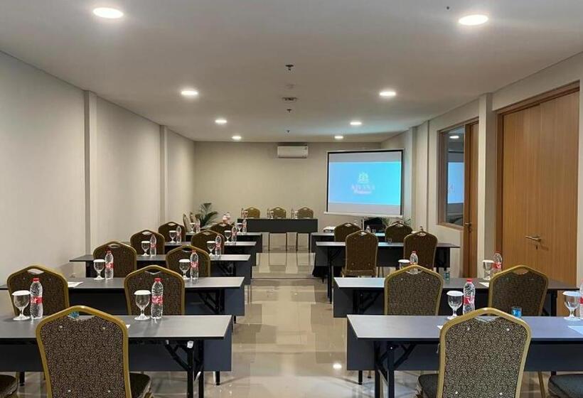 Kiyana Premiere Hotel Batang