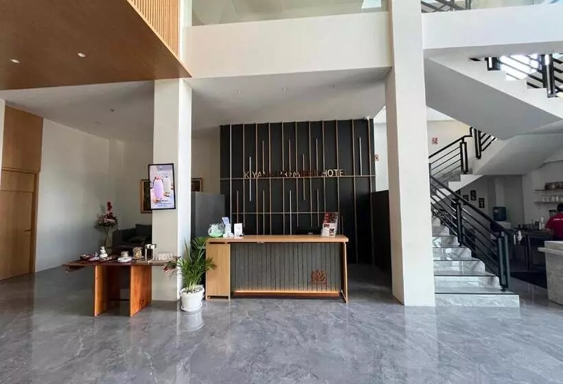 Kiyana Premiere Hotel Batang
