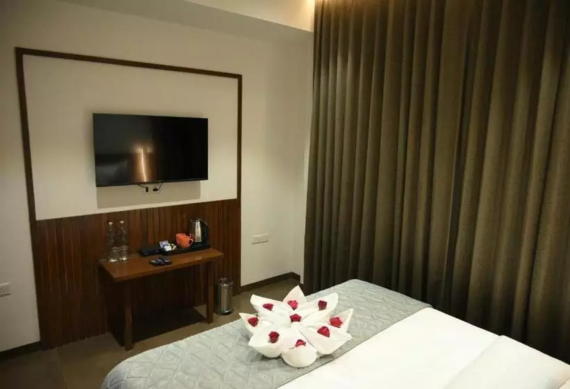 Mango Leaf Lake Resort