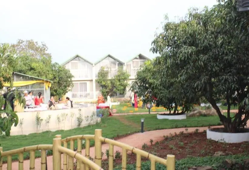Mango Leaf Lake Resort