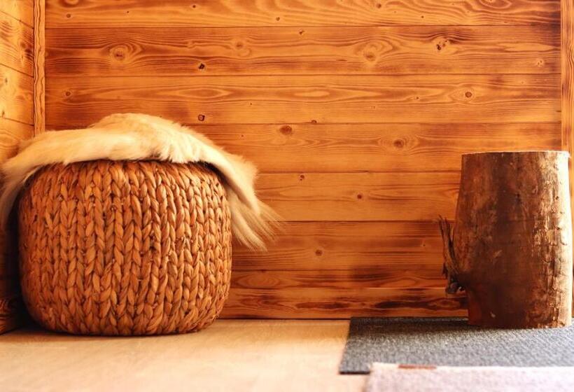 پانسیون Cozy Cabin Styled Loft