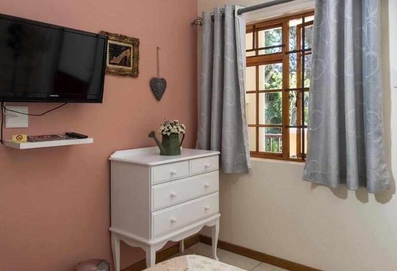 Bed and Breakfast Algoa Guest House Summerstrand