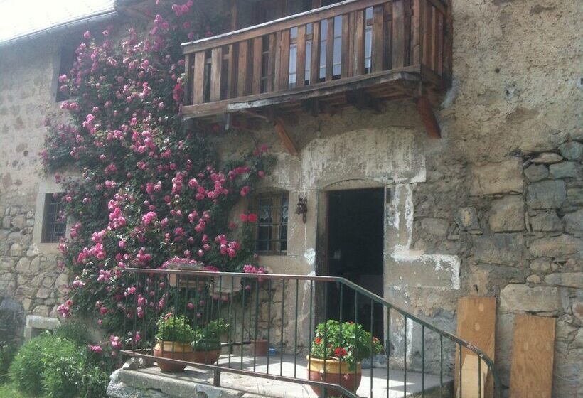 مبيت وإفطار Au Fil Des Saisons