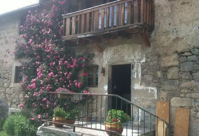 Aamiaismajoitus (B&B) Au Fil Des Saisons