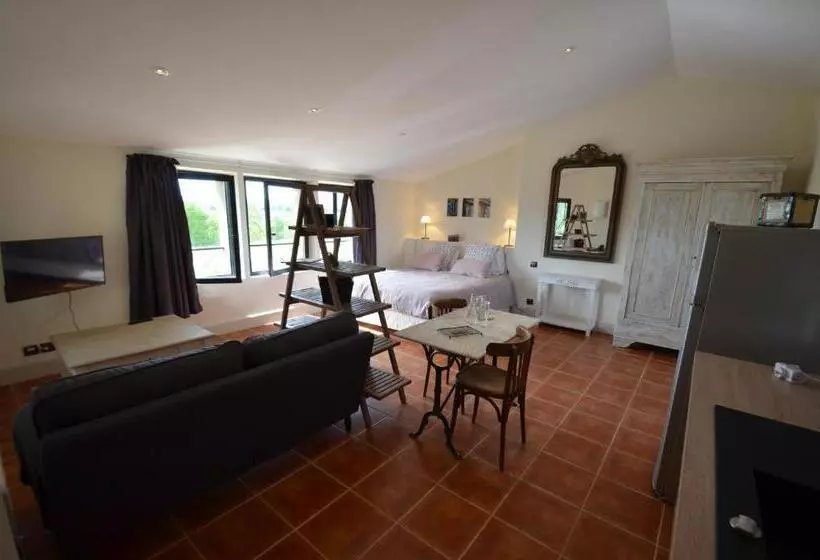 Aamiaismajoitus (B&B) Bastide Saint Maurin