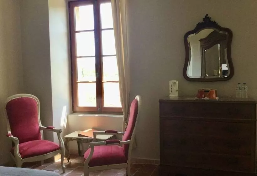 Aamiaismajoitus (B&B) Chambre D Hôtes Eloi Merle
