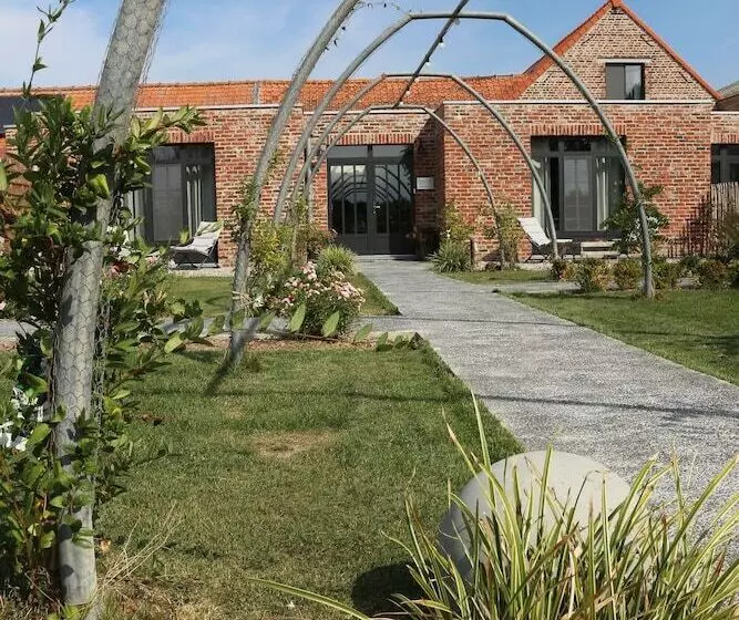 ベッドアンドブレックファースト Chambres D´hotes Herbes Folles