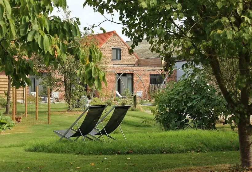 ベッドアンドブレックファースト Chambres D´hotes Herbes Folles