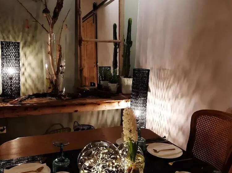 ベッドアンドブレックファースト Chambres D´hotes Herbes Folles