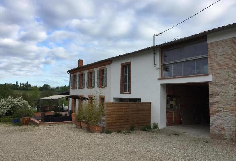 צימר Domaine En Castanet