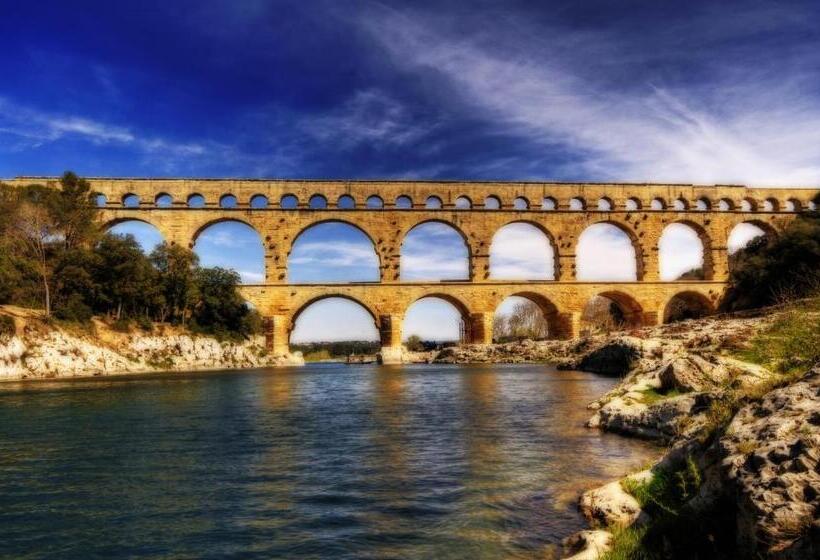 مبيت وإفطار Esprit Garrigues D Uzès