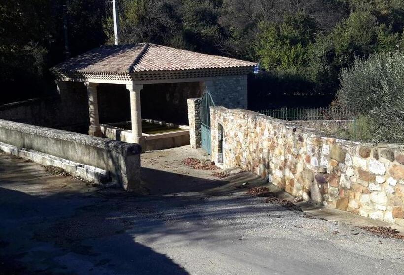 مبيت وإفطار Esprit Garrigues D Uzès