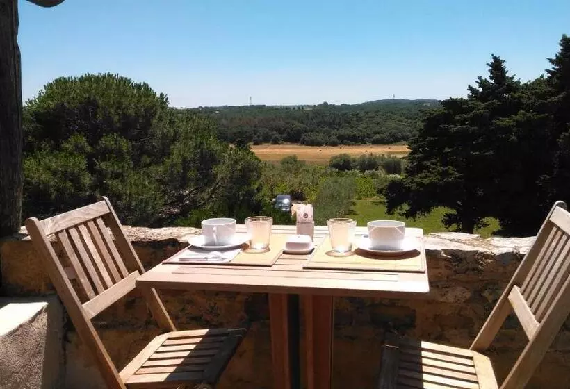 Aamiaismajoitus (B&B) Esprit Garrigues D Uzès