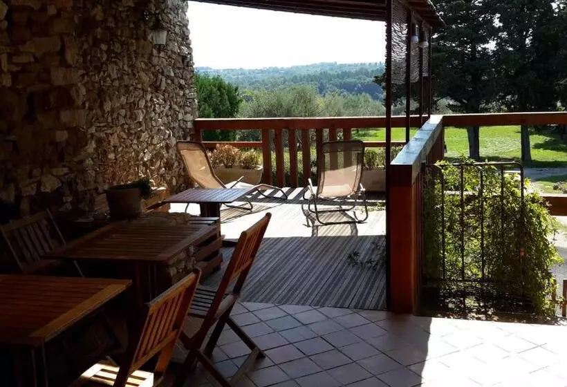 Aamiaismajoitus (B&B) Esprit Garrigues D Uzès