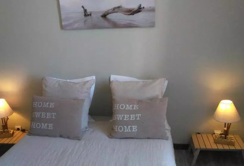 Aamiaismajoitus (B&B) Esprit Garrigues D Uzès
