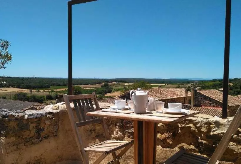 Aamiaismajoitus (B&B) Esprit Garrigues D Uzès