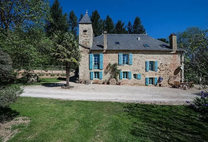 Aamiaismajoitus (B&B) Le Moulin De Planiol