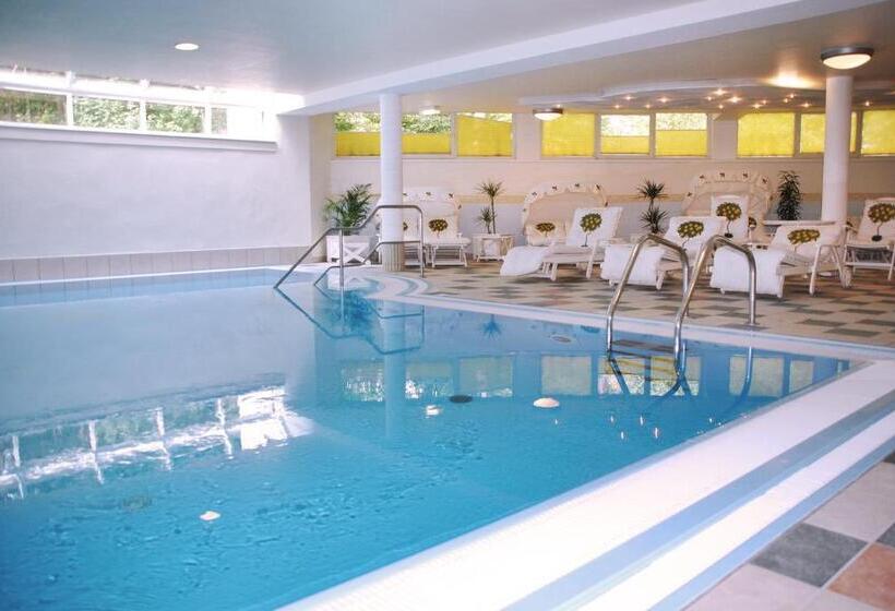 Bel Air Strandhotel Glowe