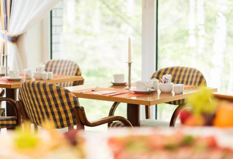 Bel Air Strandhotel Glowe