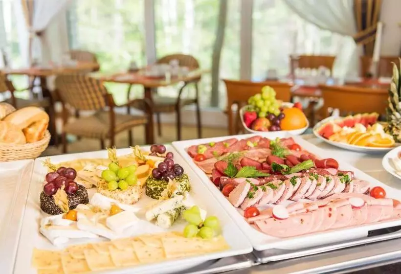 Bel Air Strandhotel Glowe