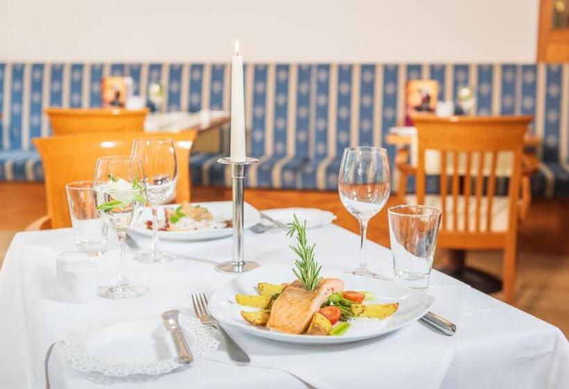 Bel Air Strandhotel Glowe