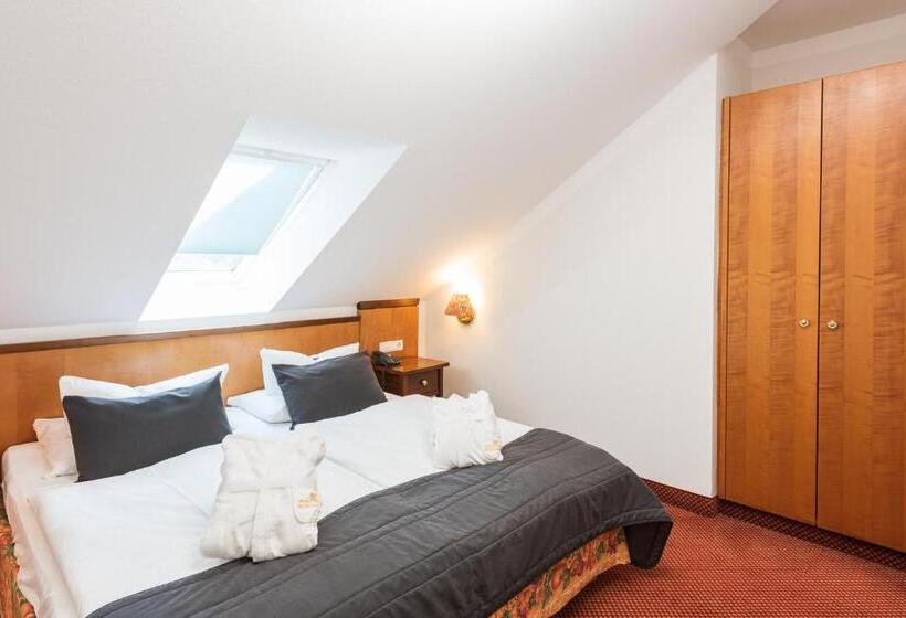 Bel Air Strandhotel Glowe