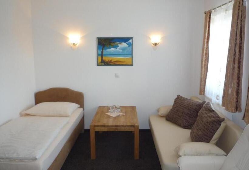 בית מלון כפרי Echinger Hof