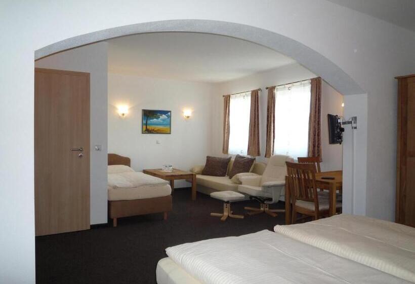 בית מלון כפרי Echinger Hof