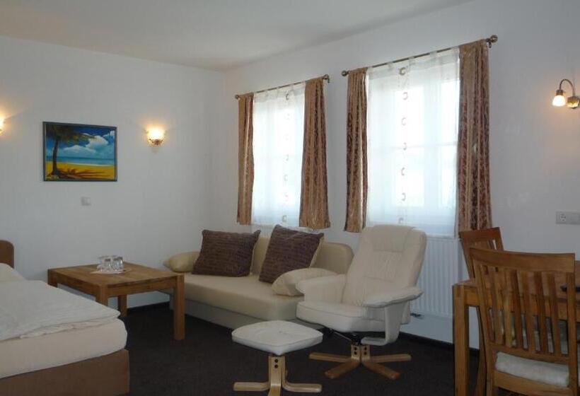 בית מלון כפרי Echinger Hof