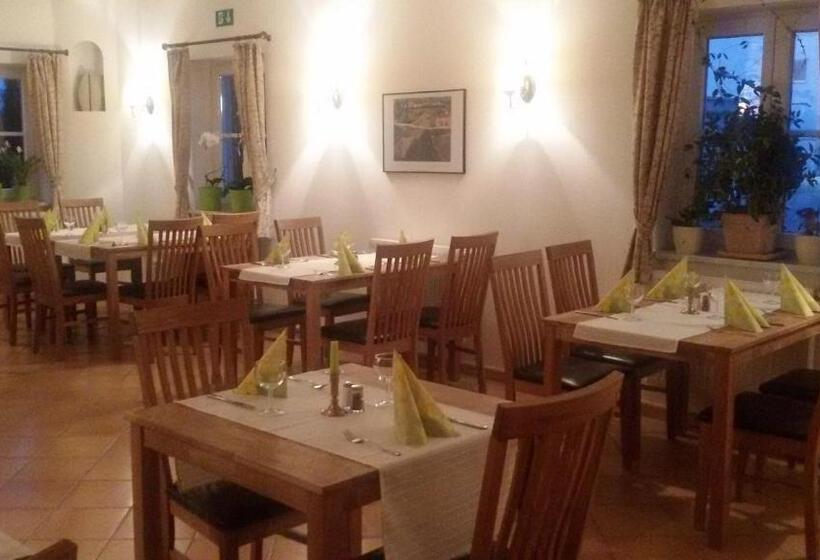 בית מלון כפרי Echinger Hof